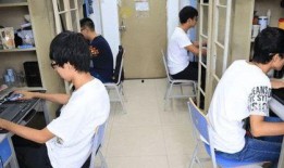 怎样爆料辅导员家长呢视频,揭秘校园内幕，家长权益如何维护？